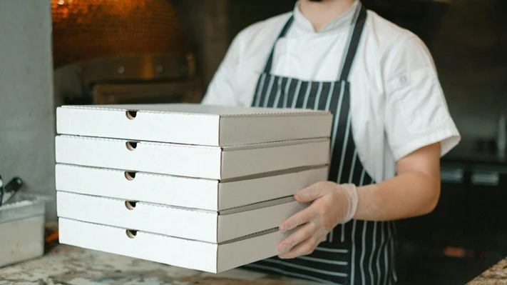 A Guide to Choosing the Perfect Pizza Delivery Spot