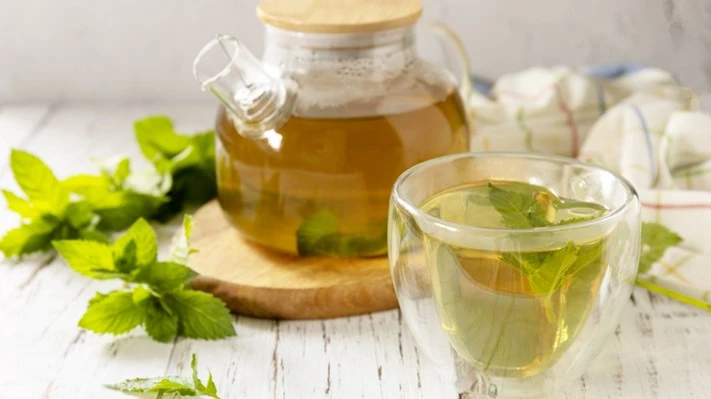 Exploring the Benefits of Organic Green Tea