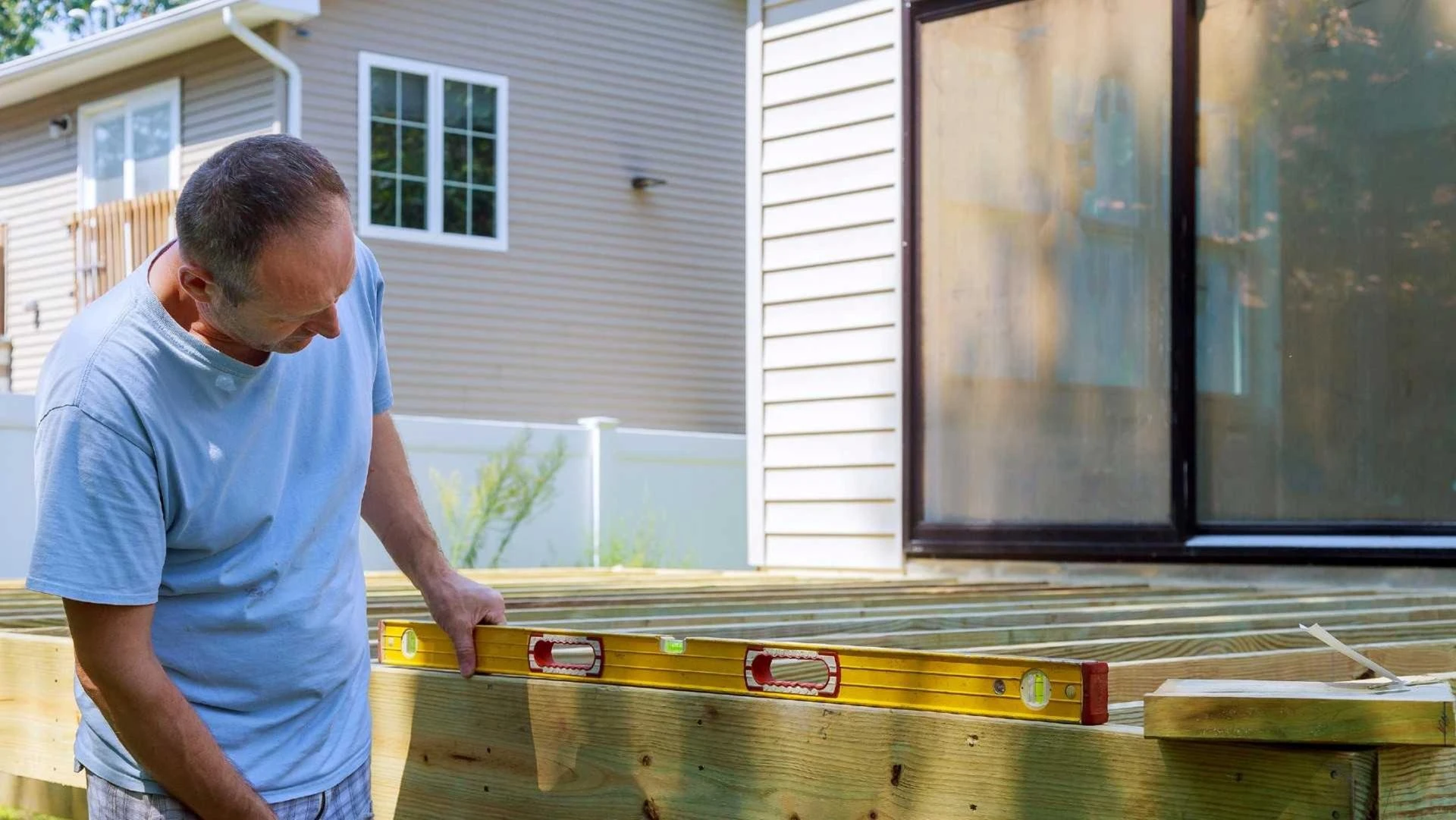 When is the Best Time to Buy Timber Supplies for Deck?