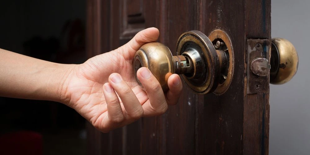 How to Choose the Right Locksmith for Your South Melbourne Property
