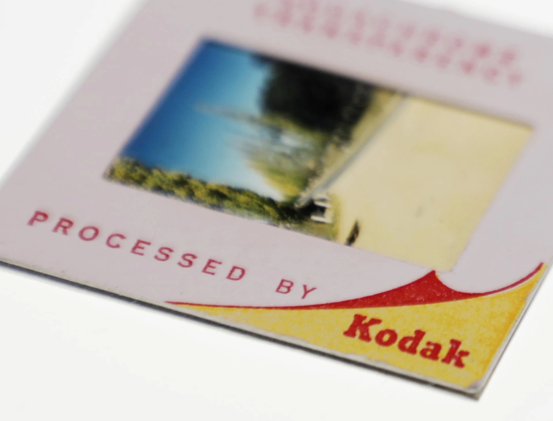 Why Use Digital Restoration to Restore Old Slides?