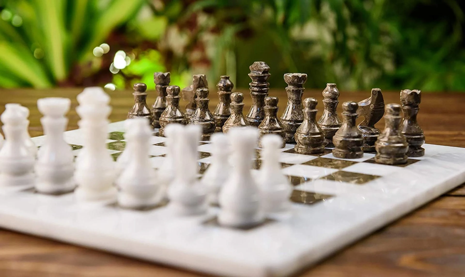 Why Marble Chess Sets Are So Alluring?