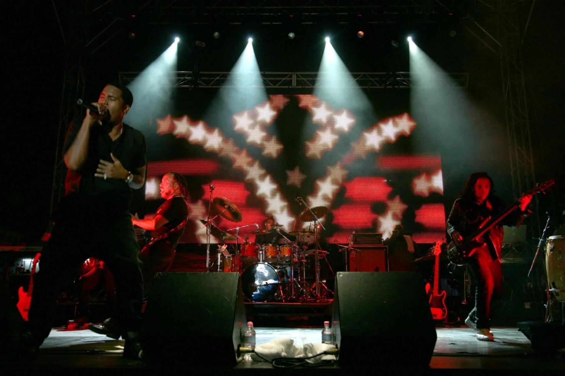 Hire PA Systems and Professional Audio-Visuals And Make Your Product Launch A Grand Success