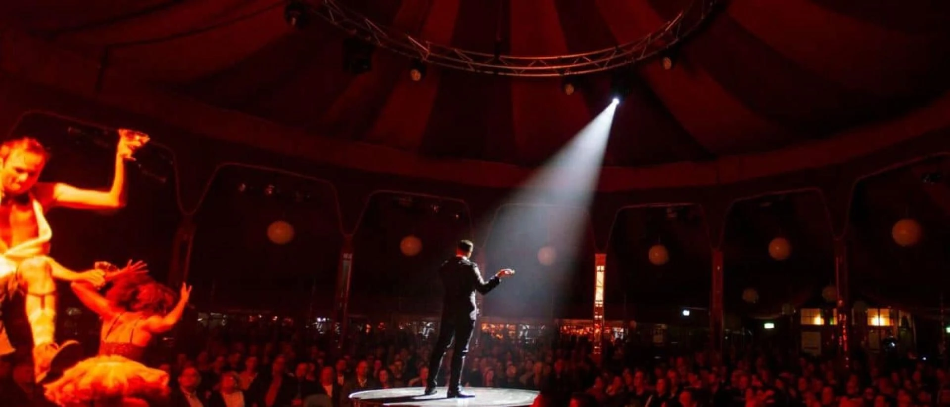 Theatre Stage Lighting Hire: Benefits Of Professional Lighting for Your Events