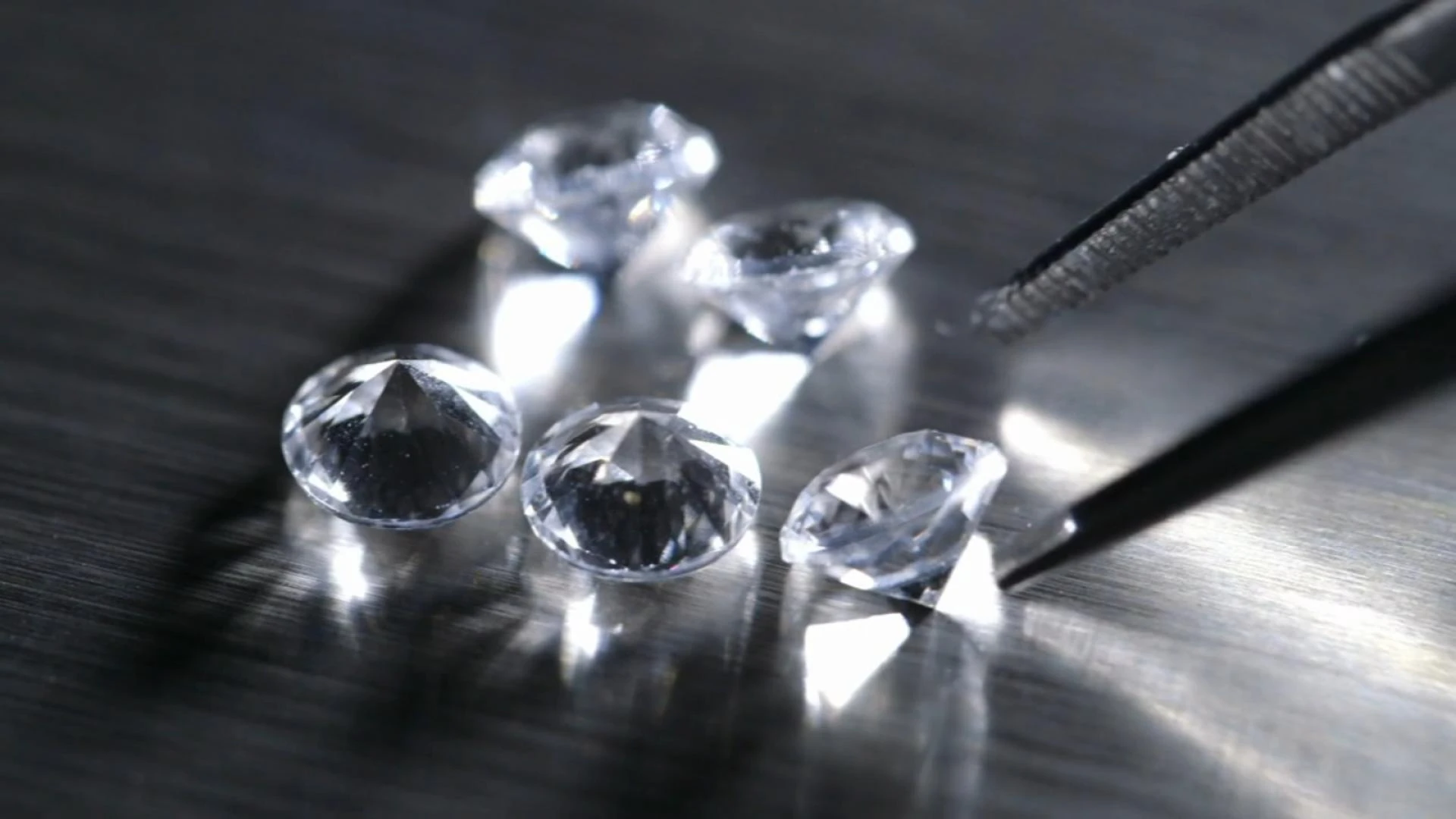 Kimberley process and how to hire lab-created diamonds in the UK