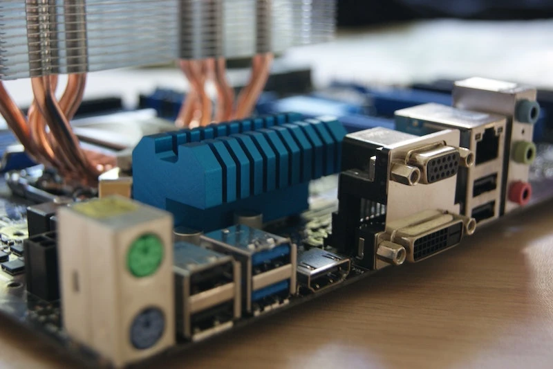 The Advantages of Building a Custom Computer and Making Repairs at a Local IT Company