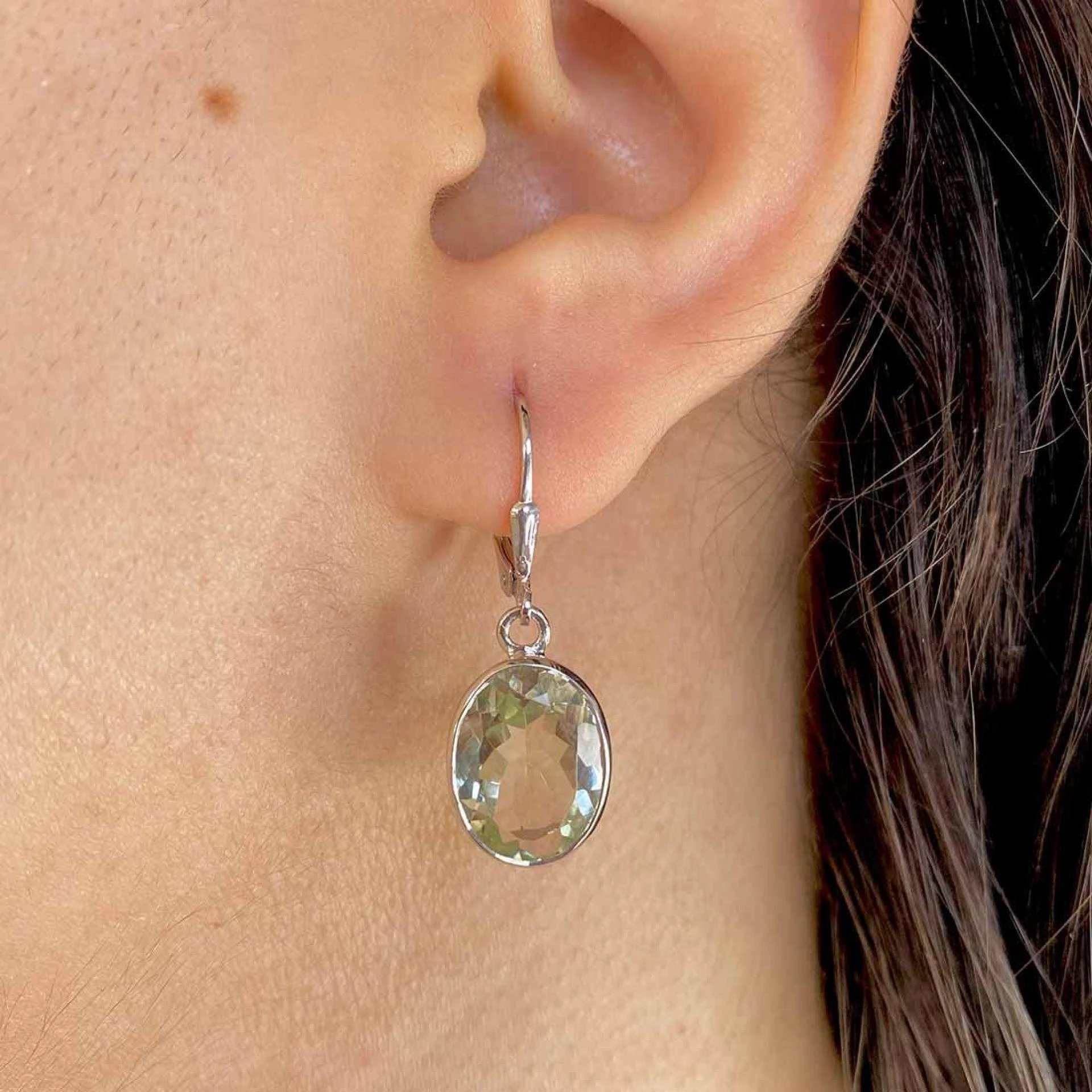 While wearing Green Amethyst jewelry, are there any security means to take?