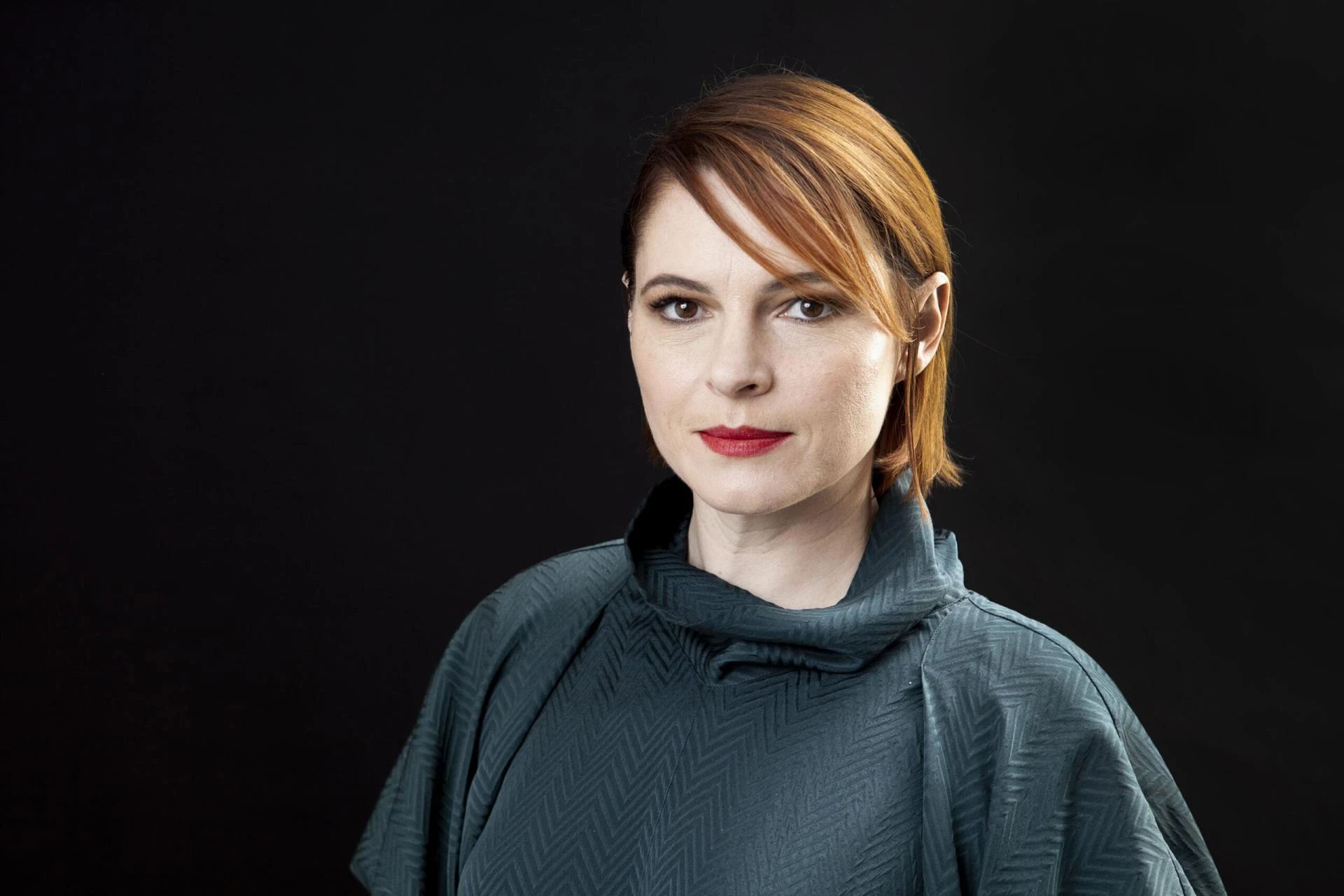 Rihanna Shows Off Her Gorgeous Natural Glow In New Promo For Fenty Skin Launch — Watch