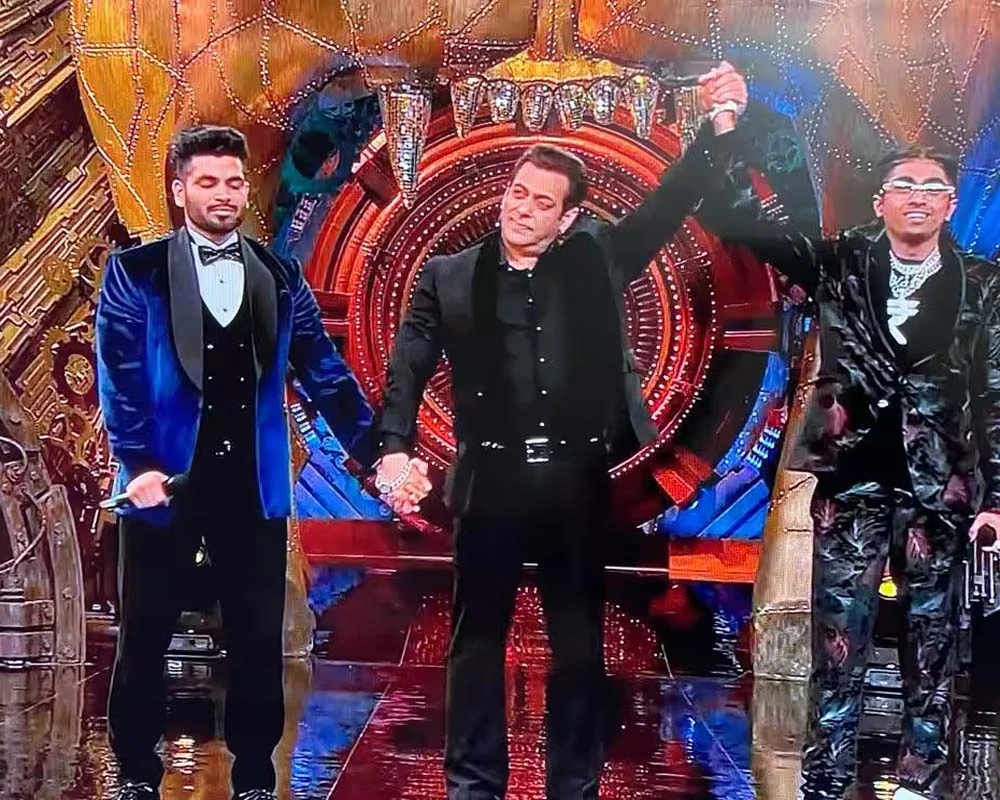'BB16' Finale: Pune rapper MC Stan takes home trophy, Rs 31L cheque