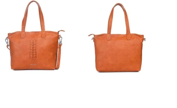 THE CURATED COLLECTION OF HANDBAGS FROM PÉLLE LUXUR