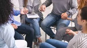 Signs That You May Be a Weekend Alcoholic