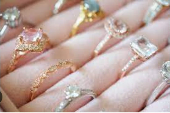 Uncovering Hidden Treasures: Pawn Shop Diamond Rings for Savvy Shoppers