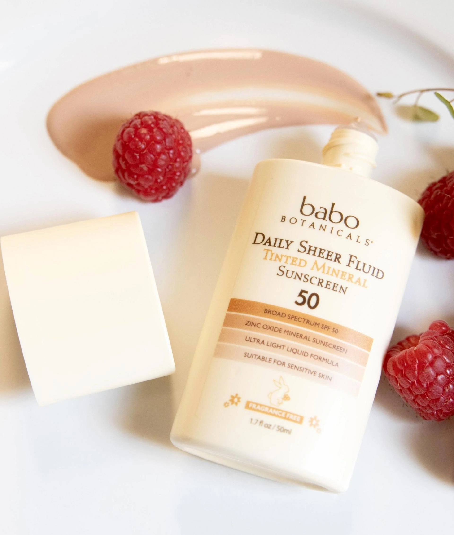 4 Ways to Maintain Clear, Healthy-Looking Skin This Summer