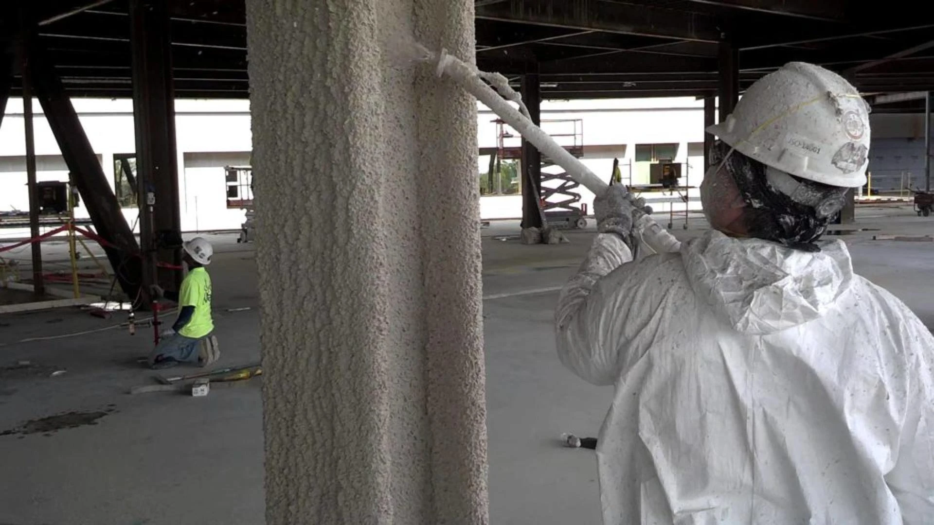 CLOSED-CELL OR OPEN-CELL SPRAY FOAM INSULATION: WHICH IS RIGHT FOR YOUR HOME?