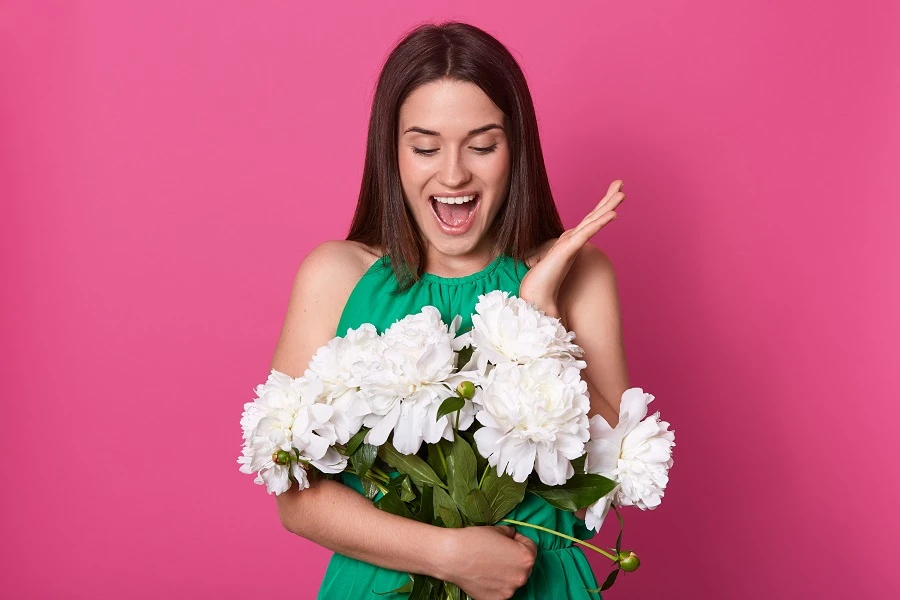 8 Flowers to Impress Your Crush on Your First Date