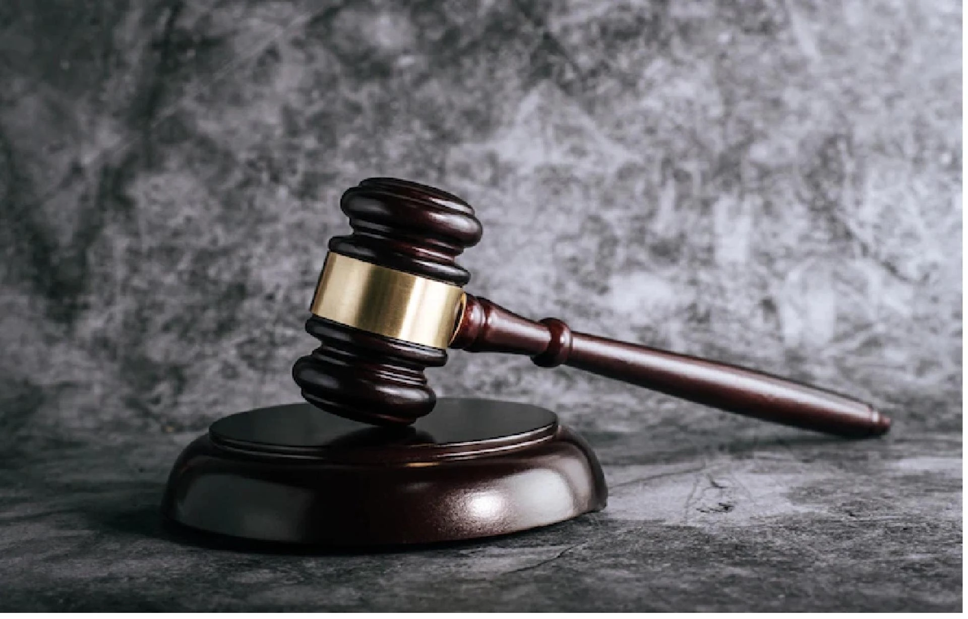Benefits of studying in the best LLB colleges in Mumbai