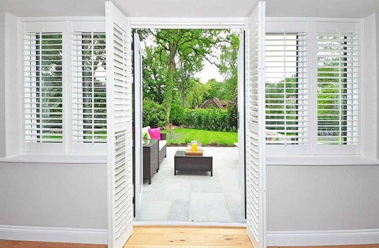Here’s Why Adelaide Home Owners Are Going Crazy Over Plantation Shutters