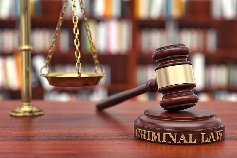 Why Do We Need To Hire A Criminal Defence Attorney Service Professionally?