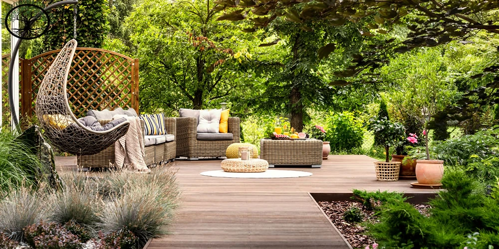 Garden Clearance: How to clean garden decking effectively