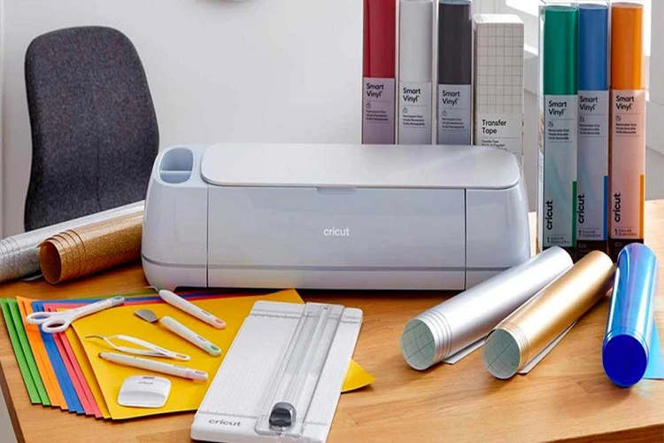 The Biggest Cricut Machine Sale 2023 [5 Premier Collections]