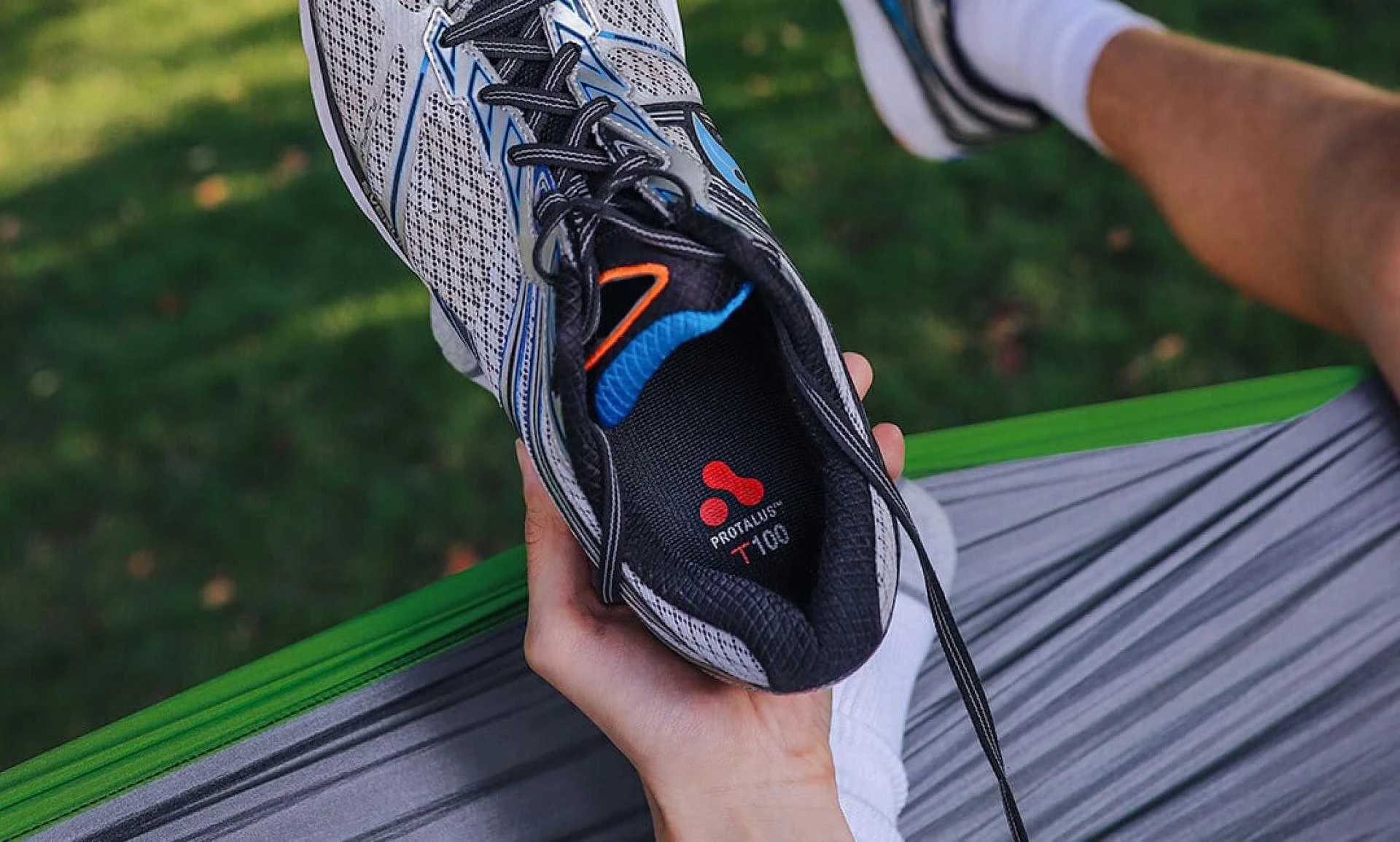 7 Tips for Making Your Shoes More Comfortable