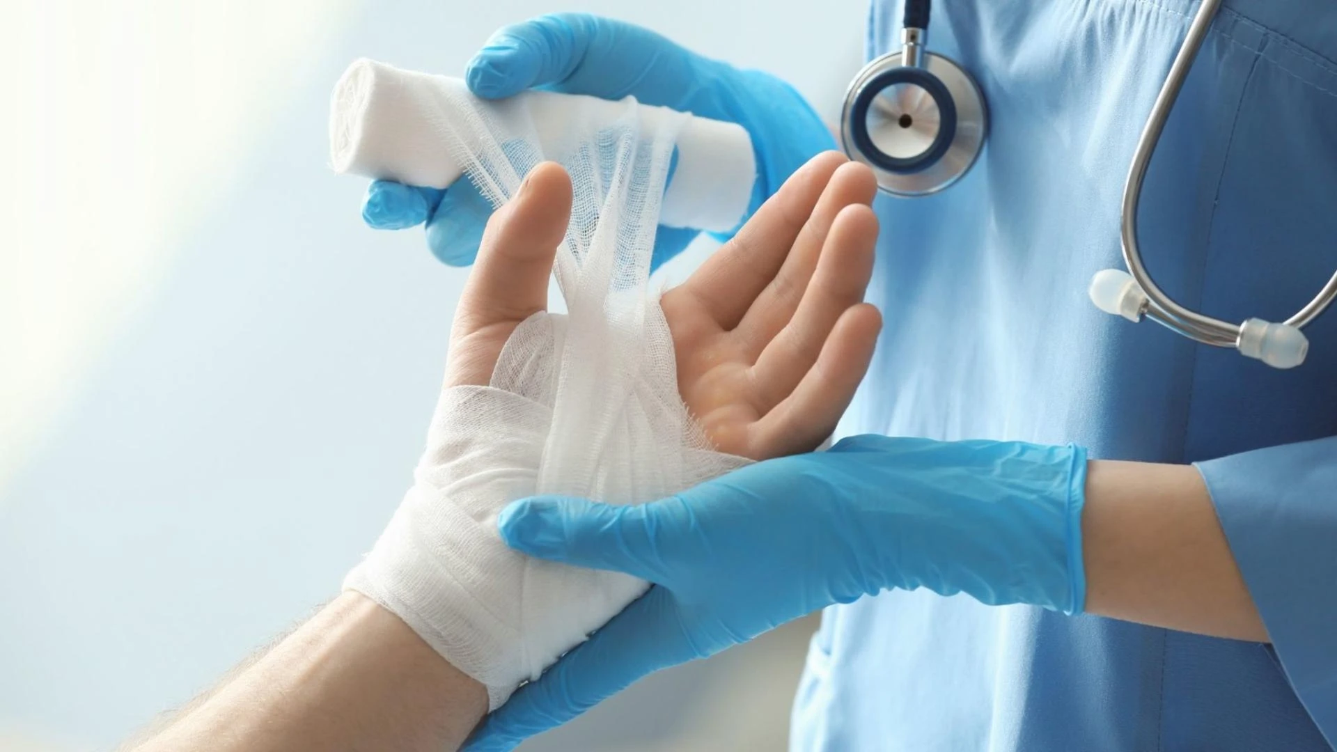 Unwrapping Success: The Global Trajectory of Advanced Wound Care Market Revenue | BMRC