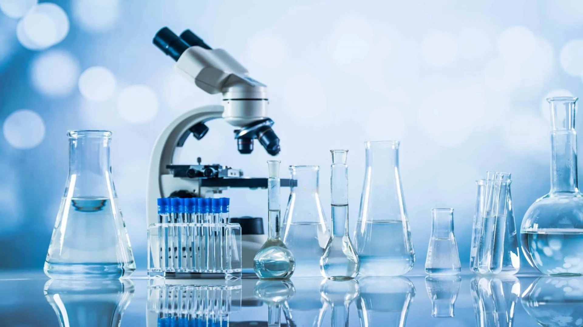 A Comprehensive Guide About Medical Lab Technology Course In Agra