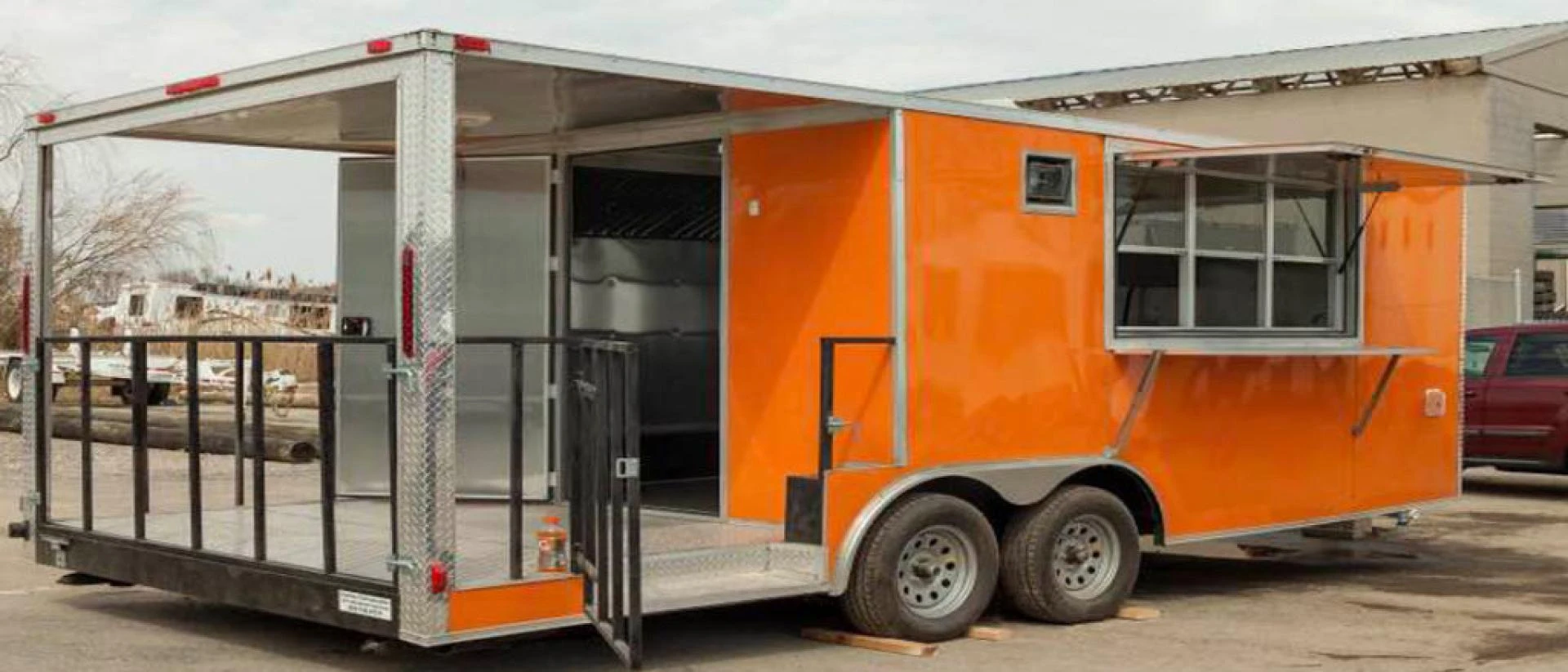 Revolutionize Your Culinary Business with a Customized Mobile Kitchen