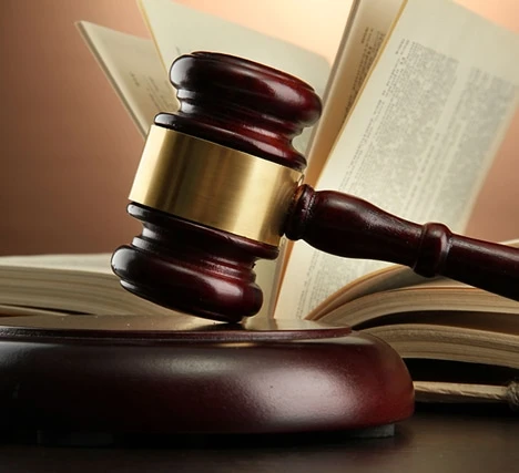 3 Benefits of Enlisting the Aid of Criminal Defense Lawyers