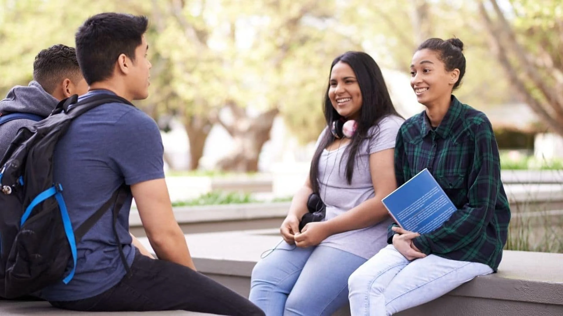 What is the Minimum Eligibility Criteria to get an Educational Loan in the UK?