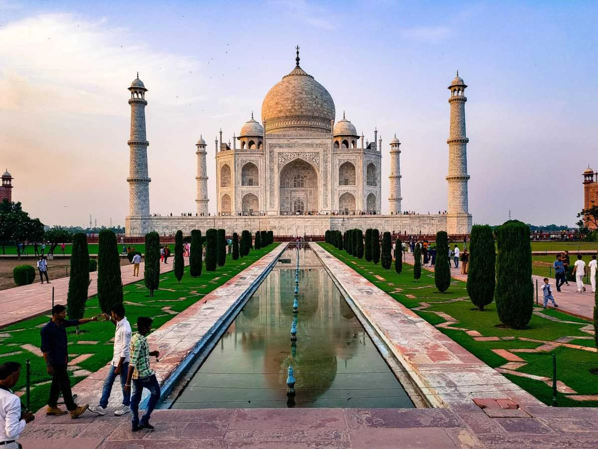 8 Reasons Why India Should Be Your Next Travel Destination
