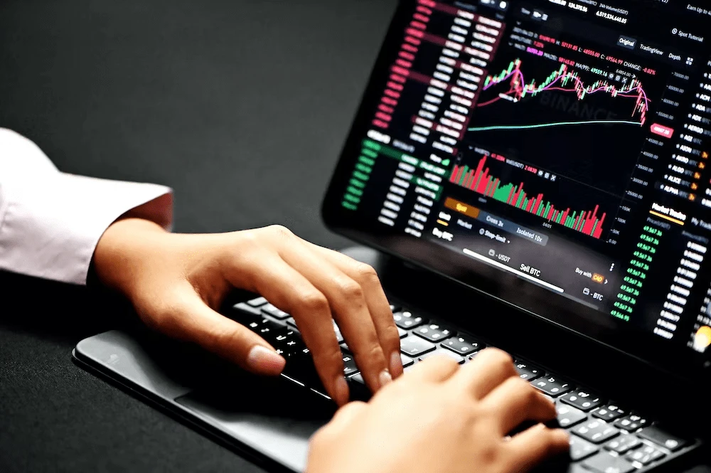 6 Technical Indicators Day Traders Use