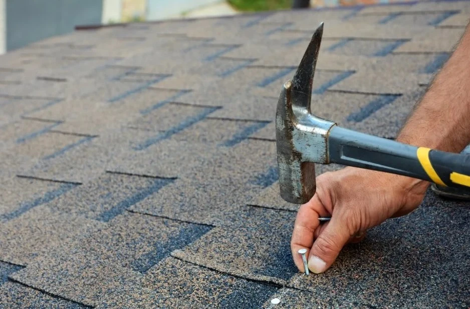 Mistakes to Avoid while Hiring Roofing Experts for Your Property!