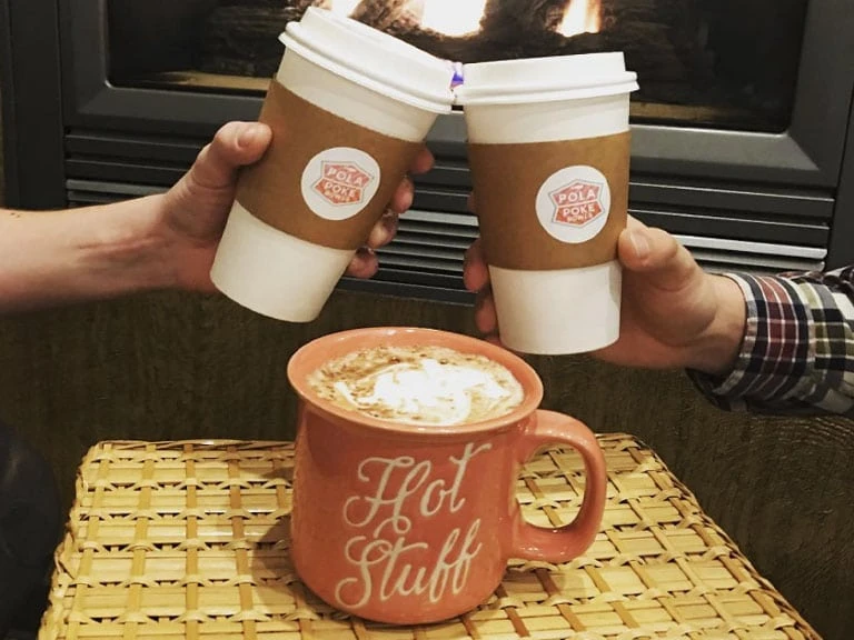 Hot Stuff Coming Through – Coffee at Pola Poke