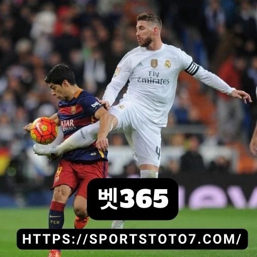 UEFA Investigating Turkish Club After Fans Chant Putin's Name versus Kyiv