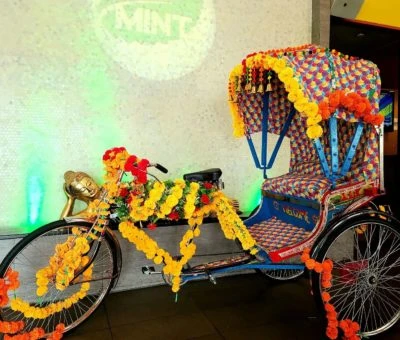 Creating an Unforgettable Wedding Reception with the Best DJ in Philadelphia