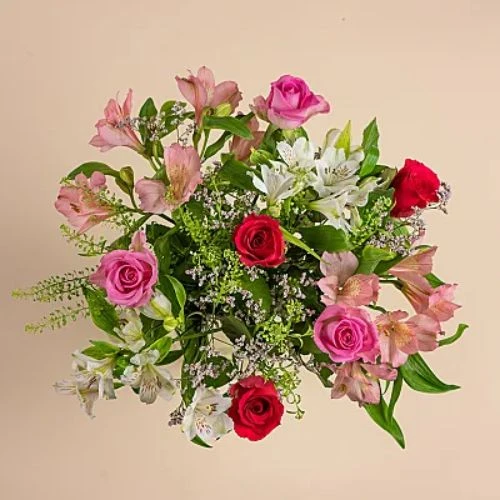 Last-Minute Beauty: The Wonders of Next-Day Flower Delivery Services