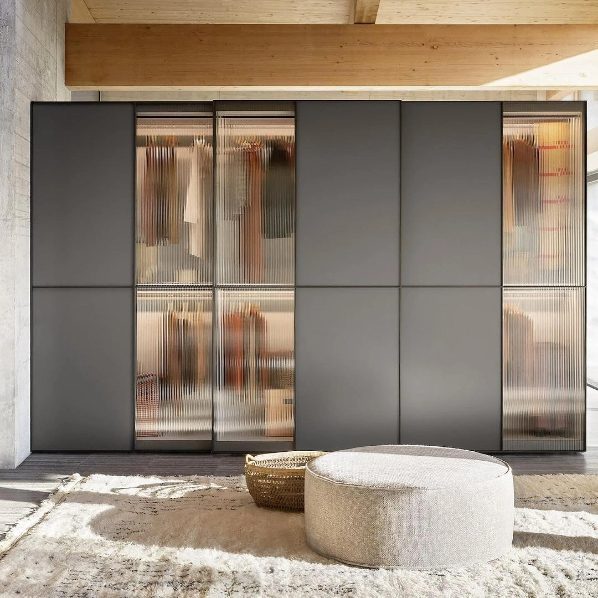 2023's Most Coveted Sliding Closet Styles