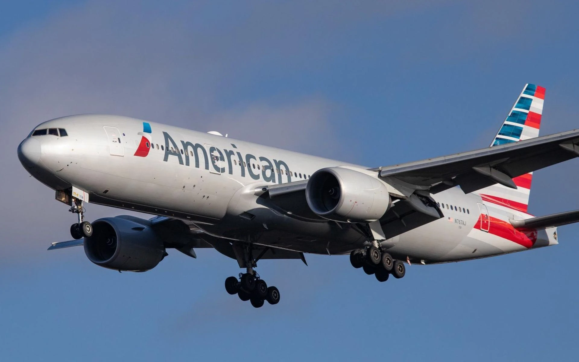 When to buy American Airlines tickets?"