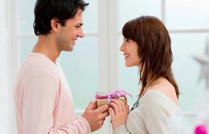 How to Buy Diwali Gifts for My Boyfriend?