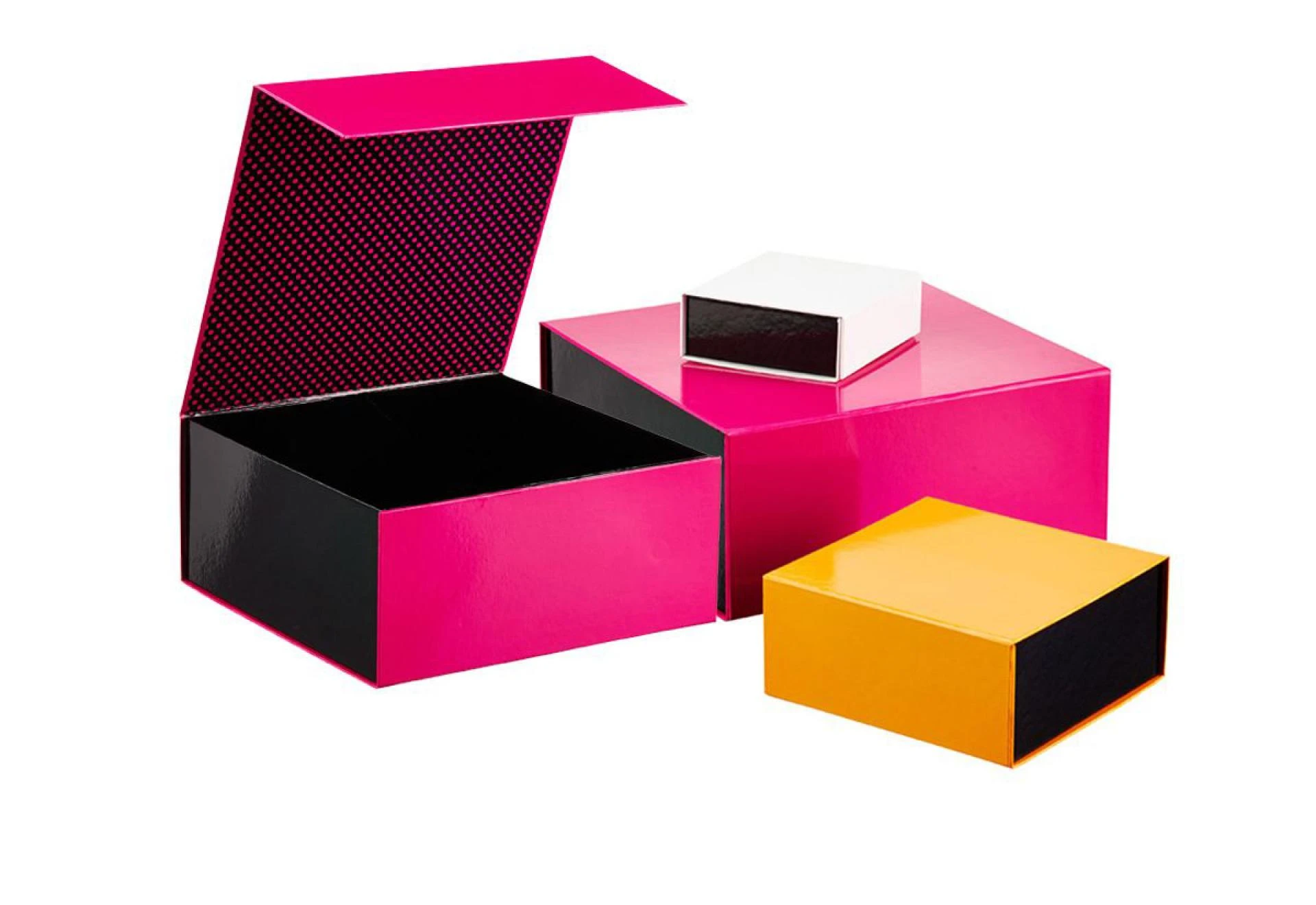 Explore 5 Key Advantages of Luxury Gift Boxes in Elevating Your Sales