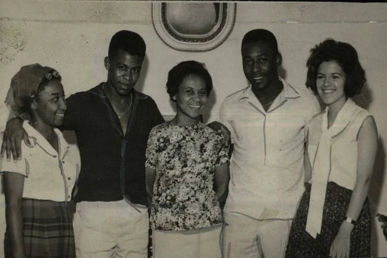 Zoca, irmão mais novo de Pelé, morre aos 77 anos