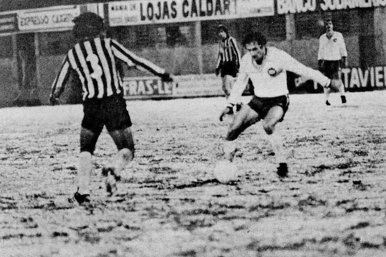 Neve fez goleiro usar meia-calça e Felipão tomar conhaque no vestiário