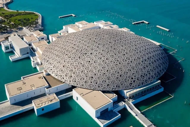 What You Need to Know Before Visiting the Museum of Illusions in Dubai