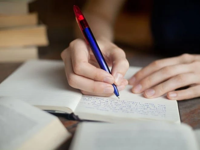 The problem of writing e-books