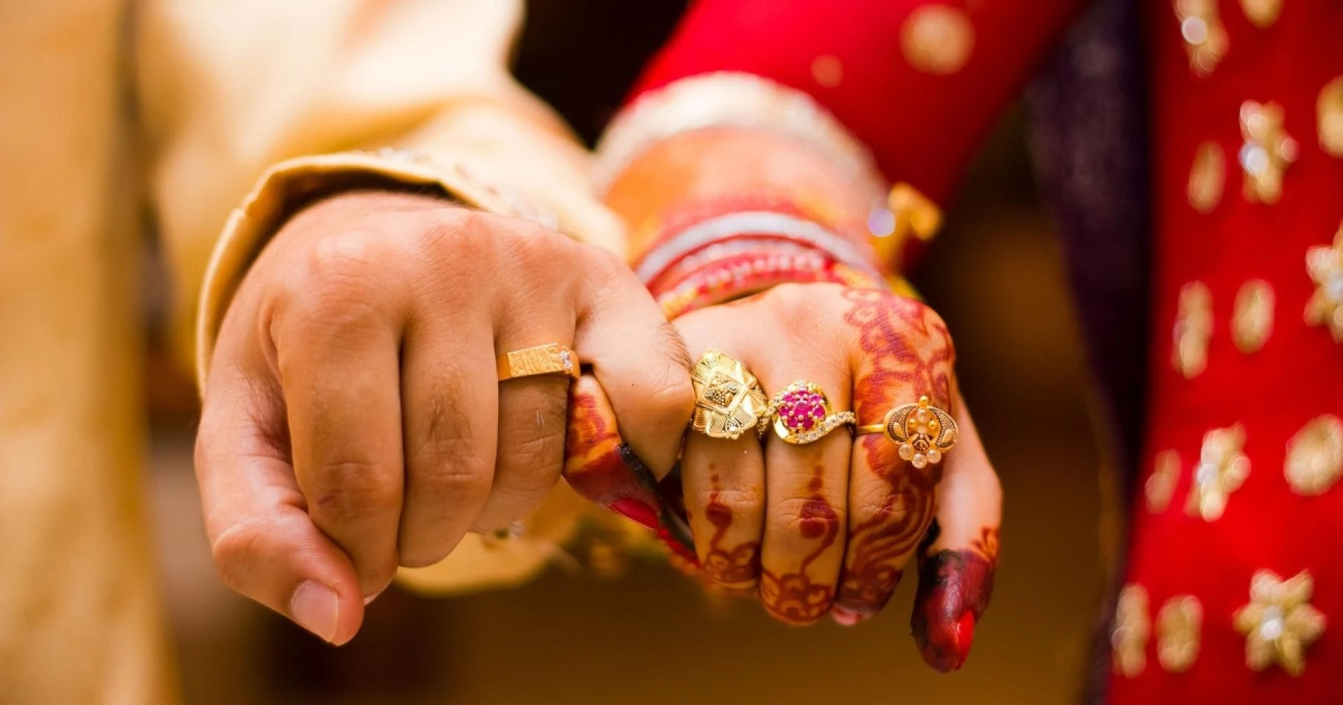 Matrimonial Services in Delhi: Navigating the Modern Way of Finding Life Partners