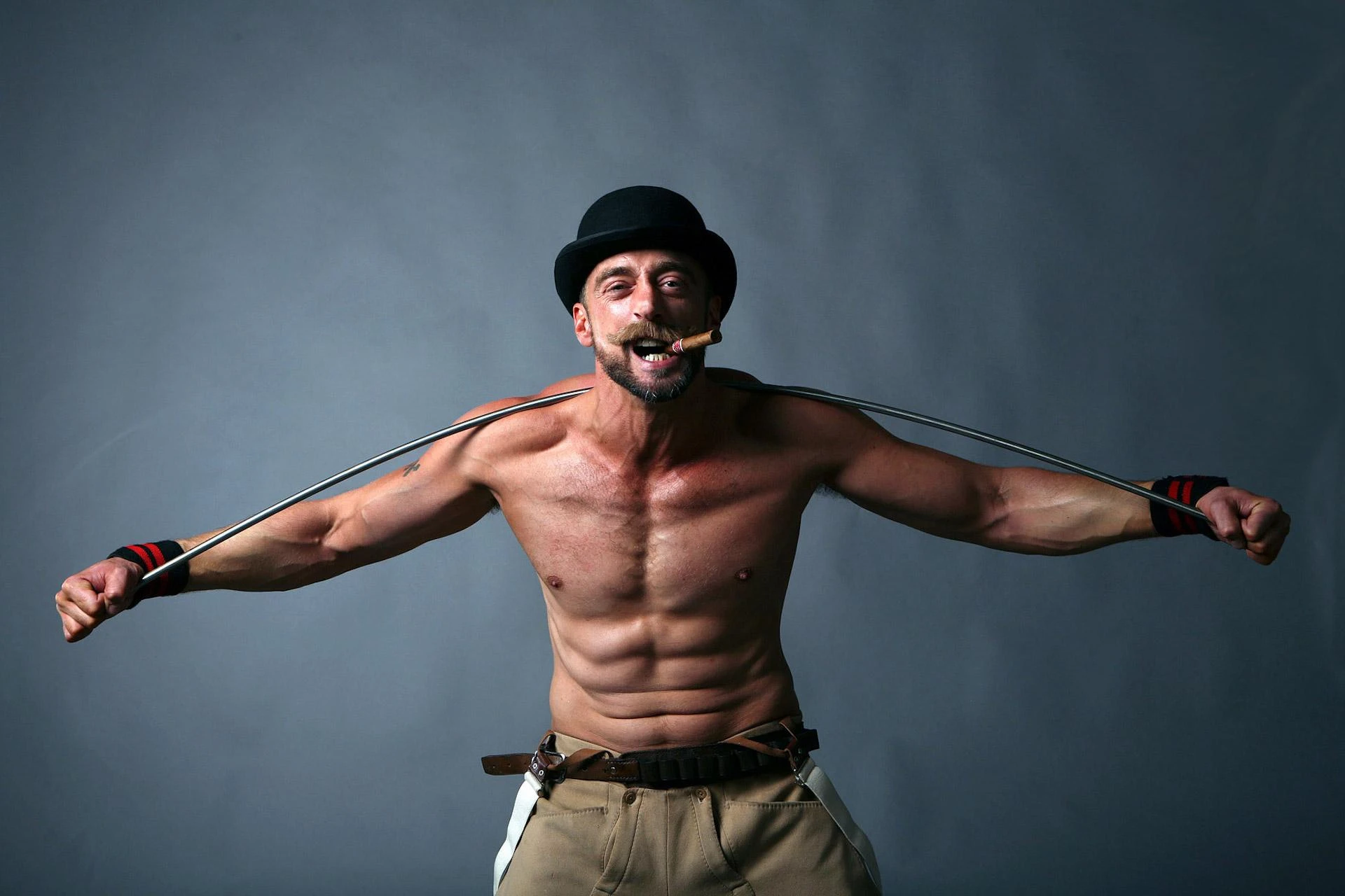 Why Commercial Writers Unanimously Hate The “Middleman”?