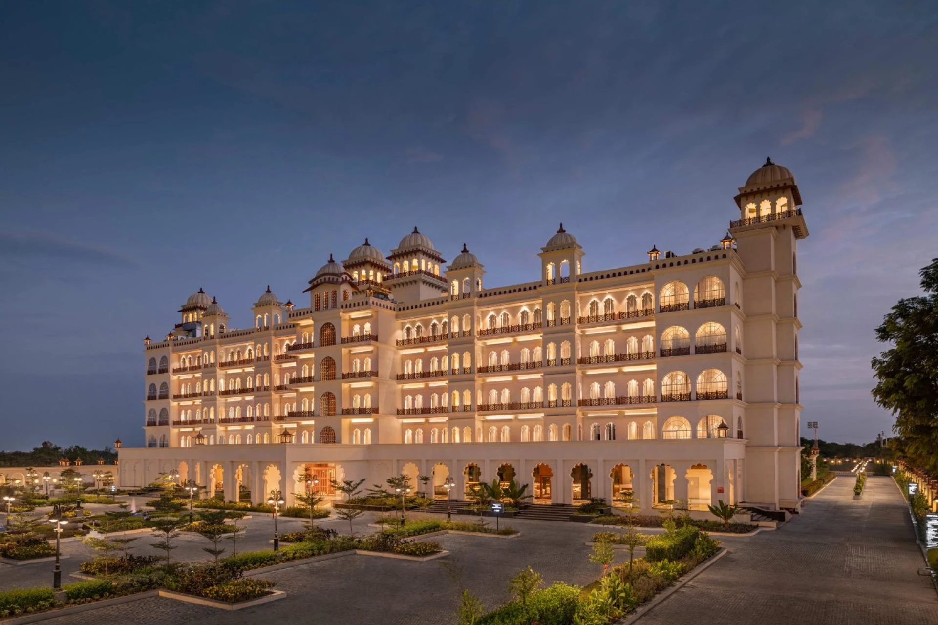 Behind the Scenes: Innovations and Insights from a Top Hotel Management Firm
