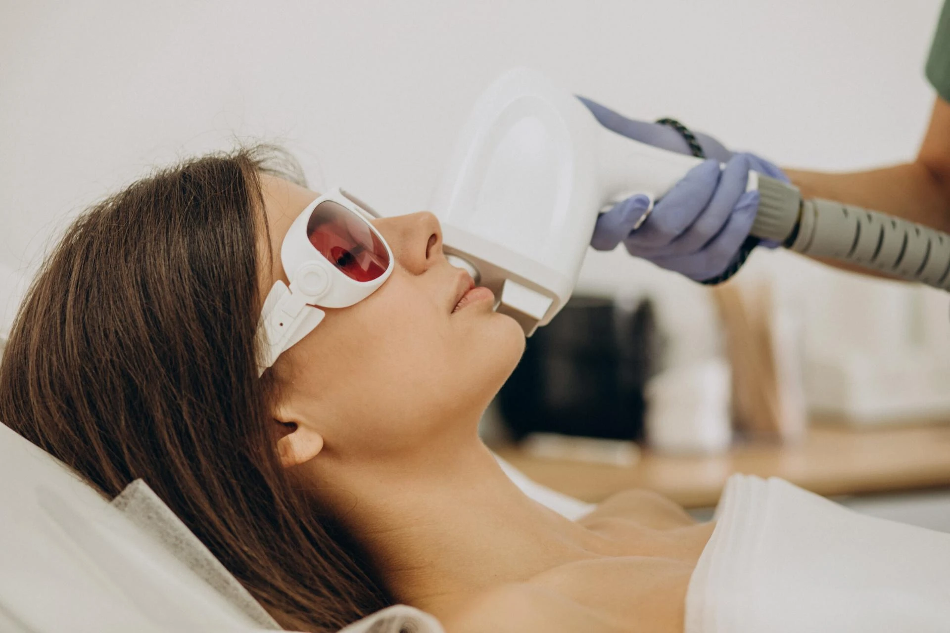 HOW TO GET THE MOST OUT OF YOUR LASER HAIR REMOVAL TREATMENTS