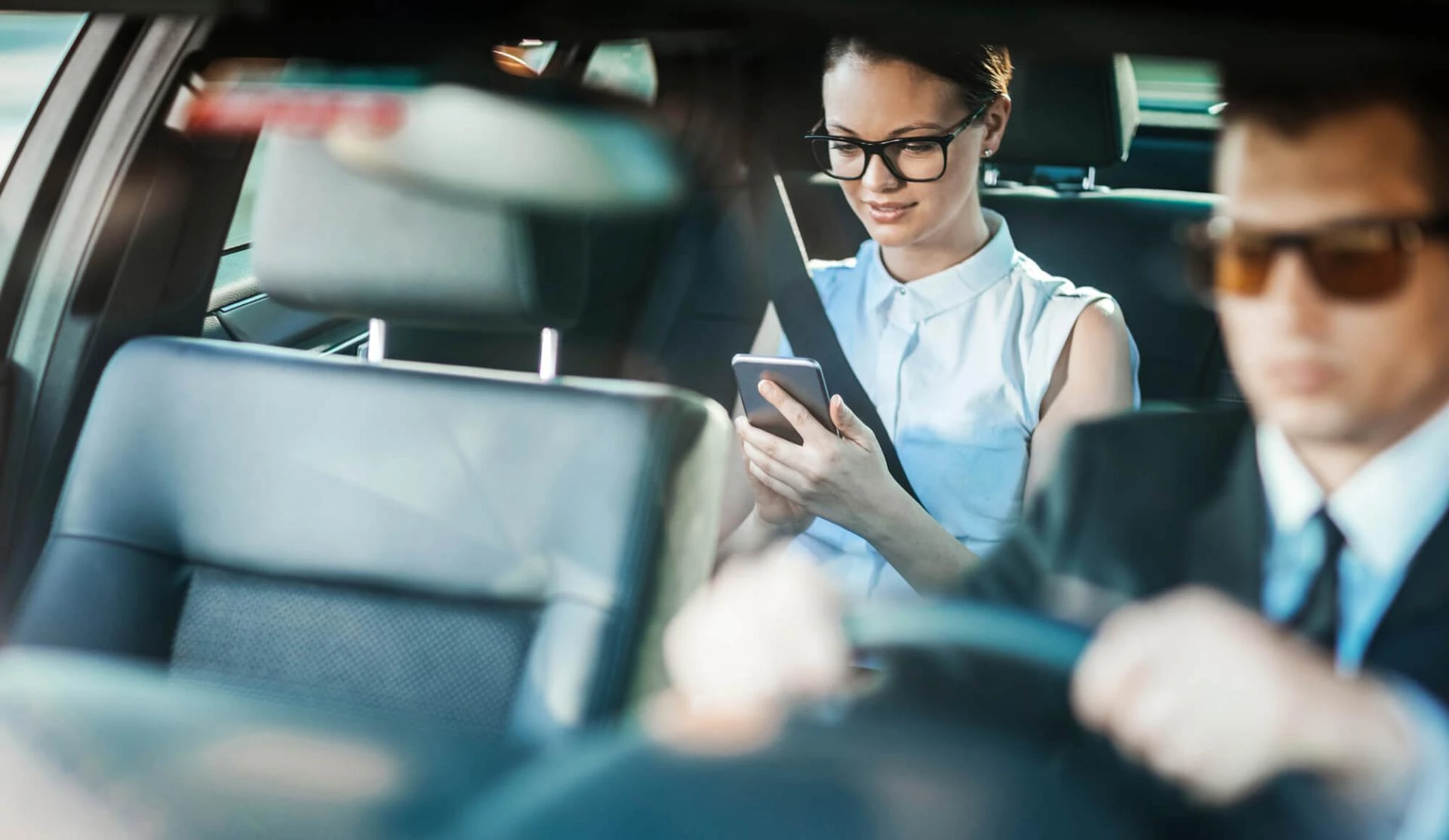 Corporate and Personal Chauffeur Service: A VIP Experience to Get Around Town